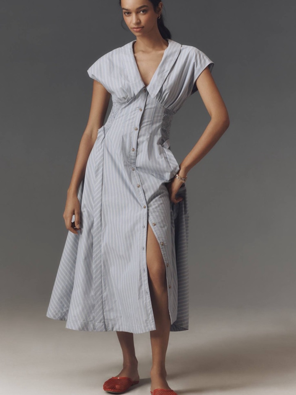 Anthropologie Short-Sleeve V-Neck Pleated Midi Dress Size Medium